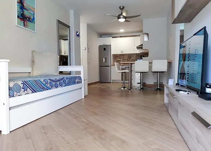 Apartament Playa De Americas 600mt From The Internet Free *